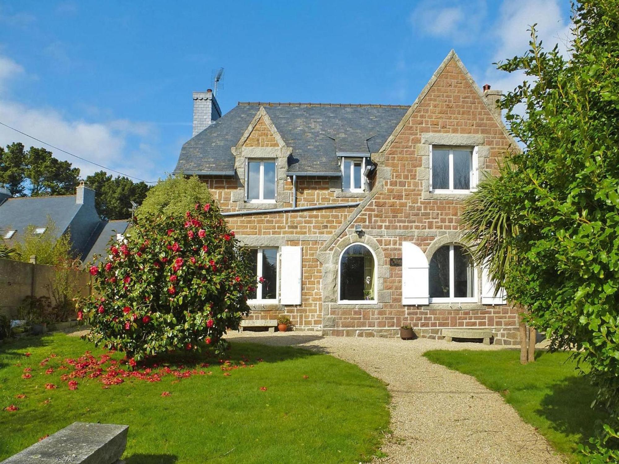 Holiday Home In A Quiet Location Near The Coast Pleumeur-Bodou Exteriér fotografie